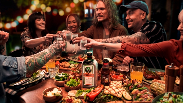 Jägermeister bringt eigene Grillsauce auf den Markt -